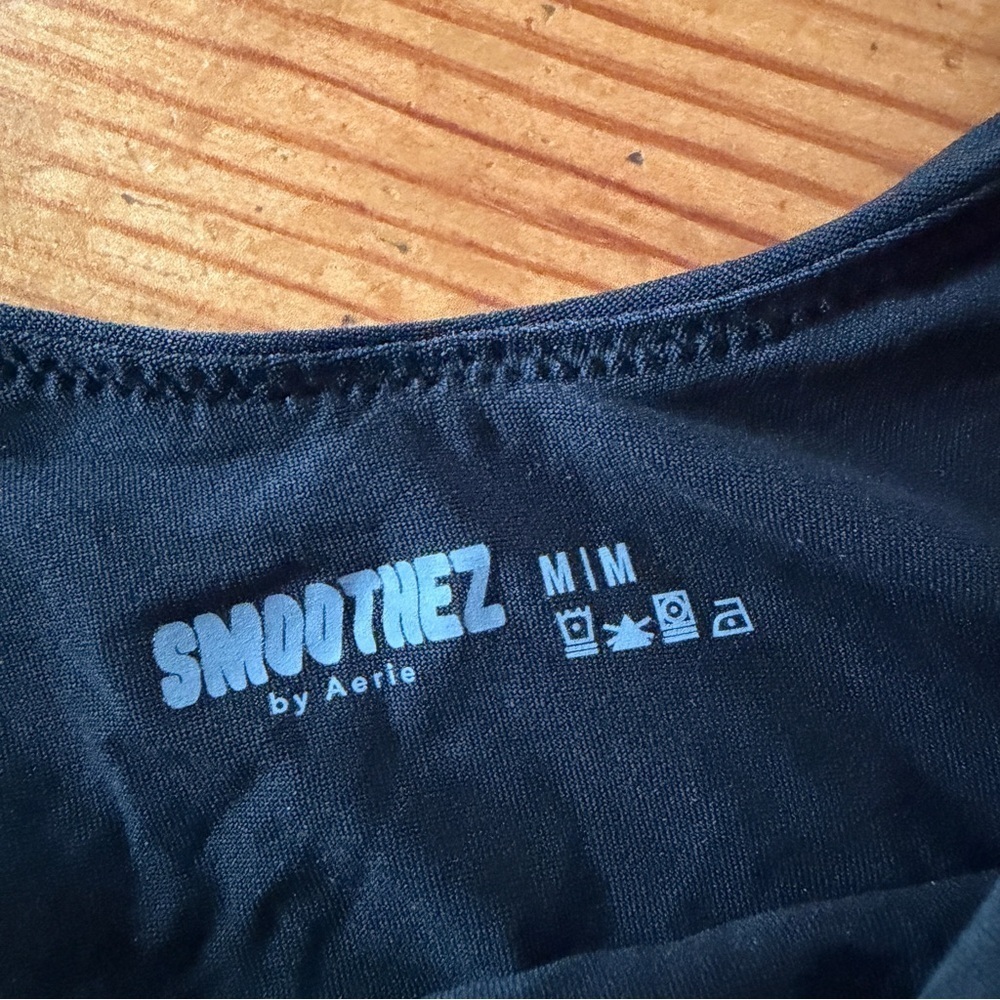NWT Aerie SMOOTHEZ Black Long Sleeve Scoop Neck Bodysuit M lounge basics classic - Picture 9 of 10